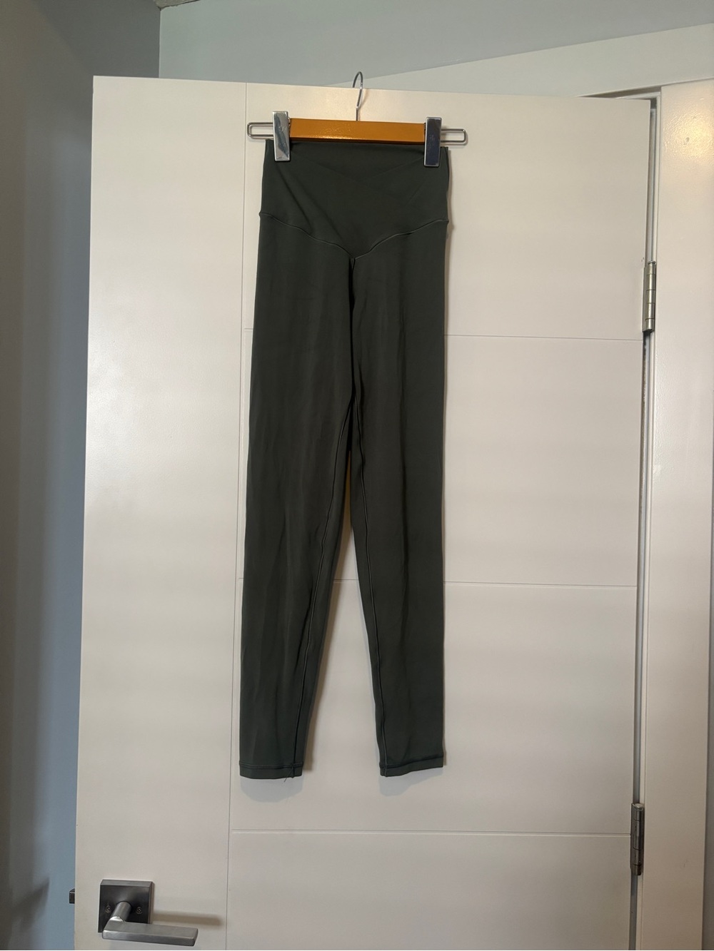 Aerie Offline Real Me 7/8 High-Rise Leggings Olive Green